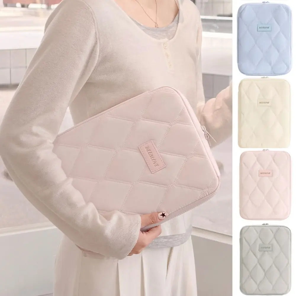 Quilted Soft Organizer with Tablet Storage